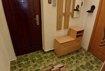 Apartament cu 2 camere decomandat în Petros - 8