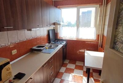 Apartament cu 2 camere semidecomandat în Exterior Vest