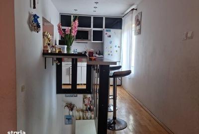 Casă cu 4 camere cu Teren 180 Mp în Central
