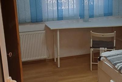 Apartament cu 2 camere decomandat în Sud