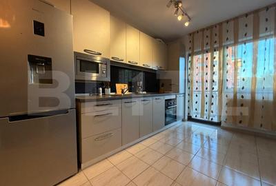 Apartament cu 2 camere semidecomandat, mobilat în Florești