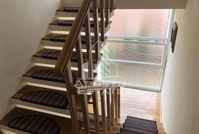 Spațiu comercial, de 100 mp, în Complex Studențesc - 2