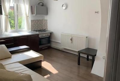 Apartament cu 2 camere decomandat, mobilat în Craiter