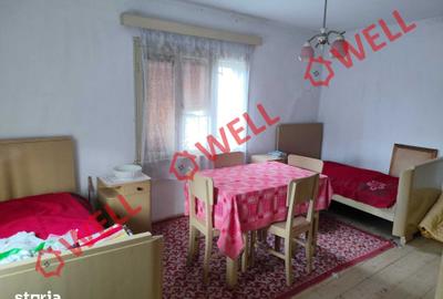 Casă cu 7 camere cu Teren 1123 Mp în Zăbala