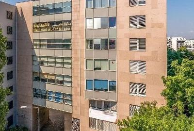 Birou, de 200 mp, în Băneasa