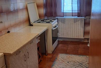Garsonieră decomandată, mobilată în Vitan - 5