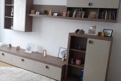 Apartament cu 2 camere decomandat în Central - 1