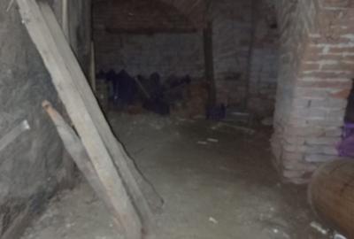 Casă cu 7 camere cu Teren 330 Mp în Central