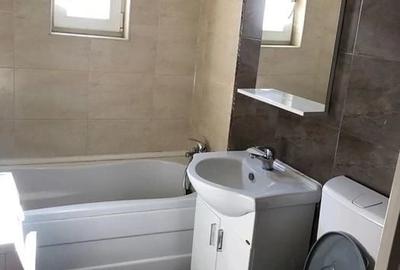 Garsonieră decomandată în Berceni