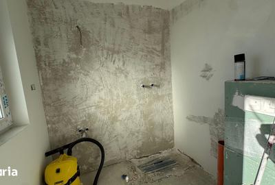 Casă cu 5 camere cu Teren 350 Mp în Săcălaz