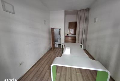 Spațiu comercial, de 25 mp, în Aurel Vlaicu - 3
