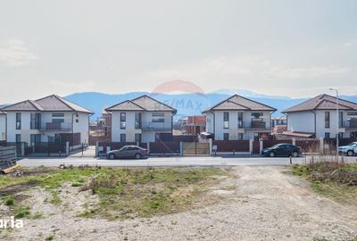 Teren de 775 mp, în Central - 10