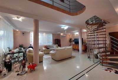 Casă individuală cu 15 camere cu Piscina în Fântânele - 5