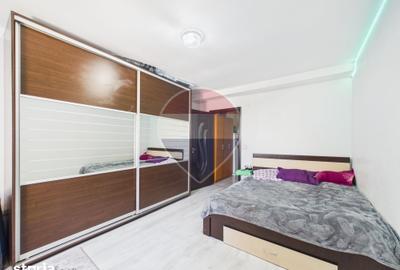 Apartament cu 2 camere în Apărătorii Patriei