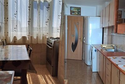 Apartament cu 2 camere decomandat în Găvana
