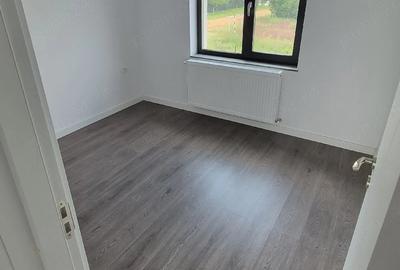 Casă cu Teren 500 Mp în Central - 4