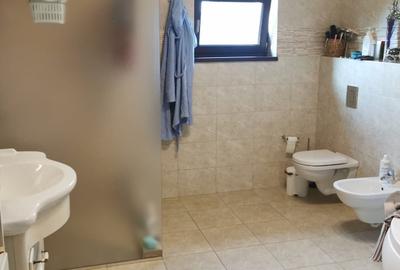 Casă individuală cu 4 camere cu Garaj în Amara - 7