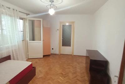 Apartament cu 2 camere semidecomandat în Exterior Vest