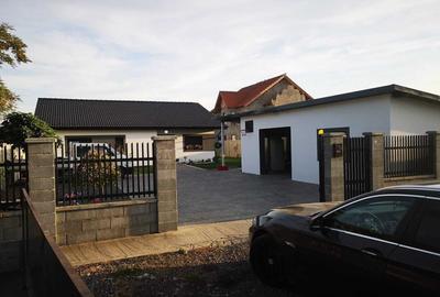 Casă cu 3 camere în Săcălaz - 2
