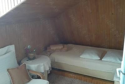 Casă cu 6 camere cu Teren 140 Mp în Drumul Taberei