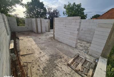 Casă cu 4 camere în Bocsig