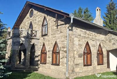Casă cu 3 camere cu Teren 451 Mp în Central
