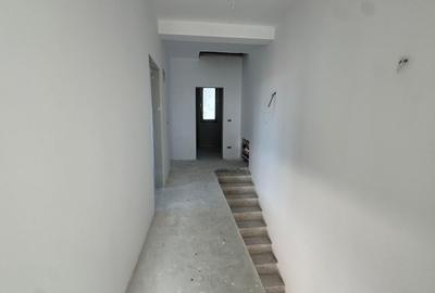 Duplex cu 4 camere cu Canalizare în Săcălaz - 5