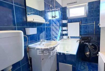 Apartament cu 2 camere semidecomandat în Girocului