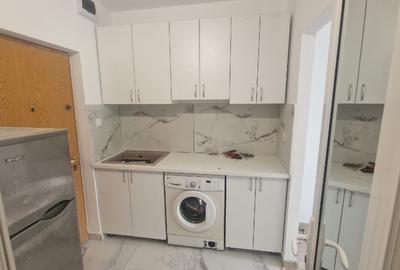 Garsonieră semidecomandată în Bd. Coșbuc - 1
