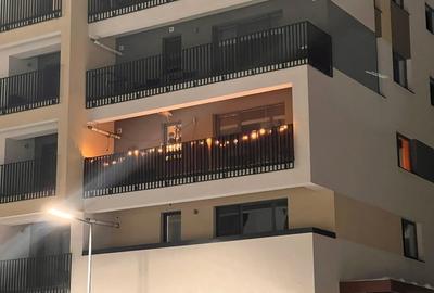 Apartament cu 2 camere decomandat, mobilat în Tractorul