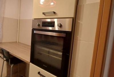 Casă cu 3 camere decomandat în Titan - 3