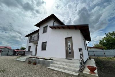 Casă cu 3 camere cu Teren 911 Mp în Central - 4