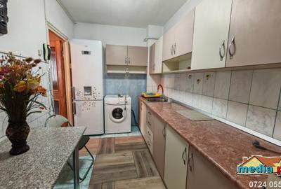 Apartament cu 3 camere decomandat în Micro 39