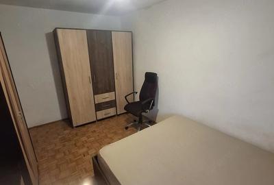 Garsonieră decomandată în Olimpia-Stadion