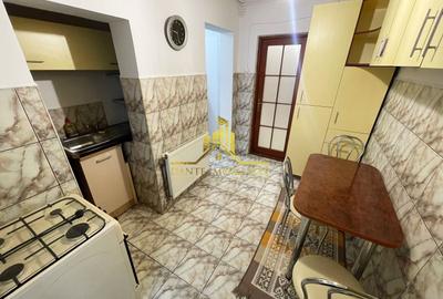 Apartament cu 3 camere semidecomandat, mobilat în Central - 7