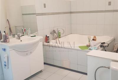 Casă individuală cu 4 camere cu Canalizare în Girocului - 3