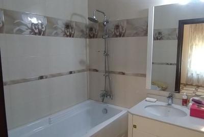 Casă cu 5 camere cu Teren 270 Mp în Adamclisi - 11