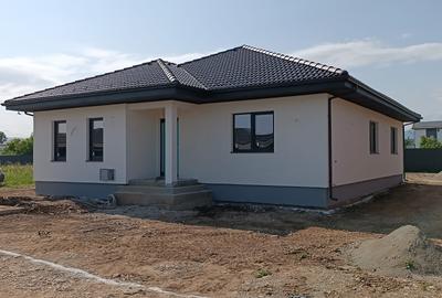 Casă individuală cu 3 camere cu Teren 500 Mp în Tărlungeni - 1
