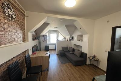 Apartament cu 3 camere decomandat, mobilat în Ultracentral