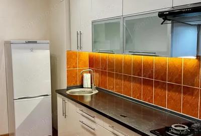 Garsonieră decomandată în Soarelui