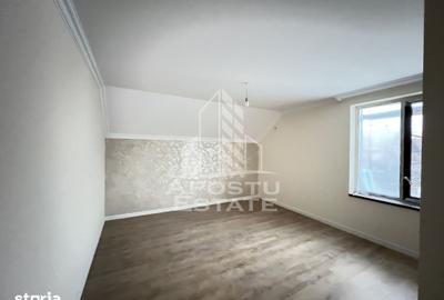 Casă cu 5 camere cu Teren 260 Mp în Giarmata