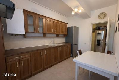 Apartament cu 3 camere decomandat în Pantelimon - 1