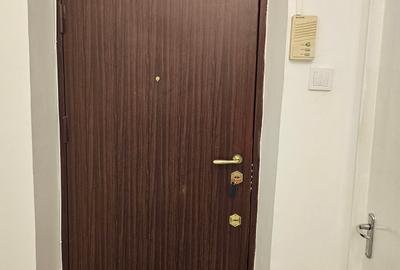 Apartament cu 3 camere decomandat în Eminescu