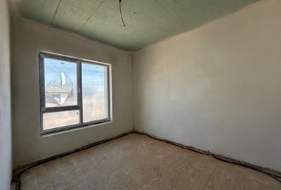 Duplex cu 5 camere cu Canalizare în Șura Mică - 2