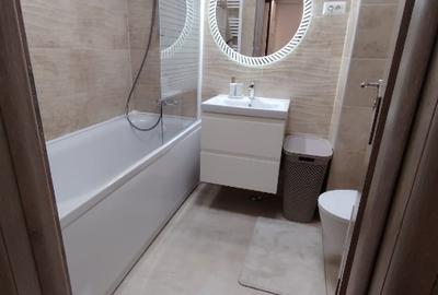 Apartament cu 2 camere decomandat în Apărătorii Patriei - 11