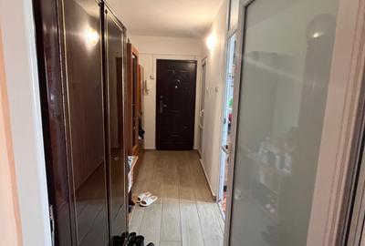 Apartament cu 2 camere semidecomandat în Bucovina
