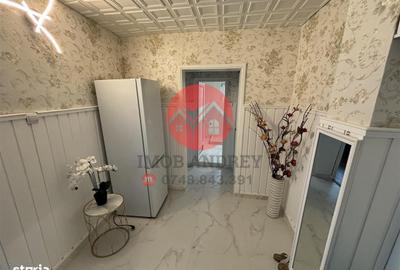 Apartament cu 2 camere decomandat în E3