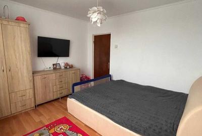 Apartament cu 3 camere semidecomandat în Central - 5