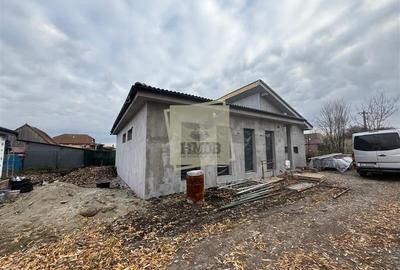 Casă individuală cu 4 camere cu Teren 390 Mp în Șura Mică - 1