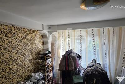 Apartament cu 4 camere decomandat în Central